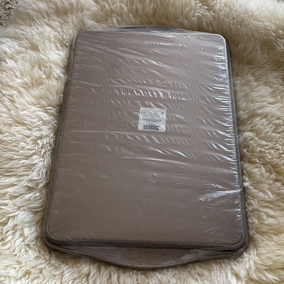 The Pioneer Woman Timeless Large Baking Sheet Set - Picture 5 of 6